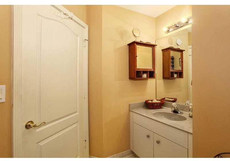 14213 Southwest 126th Place Miami, FL 33186 - Photo 18 of 27