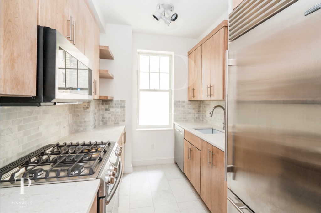52 Riverside Drive, Unit 6BC Manhattan, NY 10024 - Photo 7 of 11