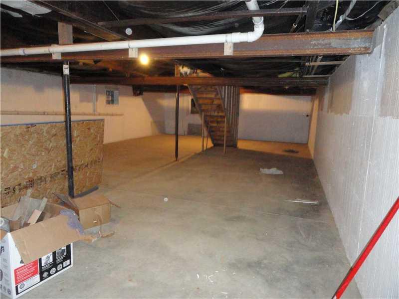 303 Alice Road Acme, PA 15610 - Photo 7 of 8 Gallery Image 7