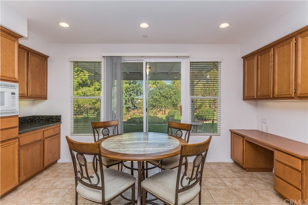 7350 Via Vista Drive Riverside, CA 92506 - Photo 18 of 43