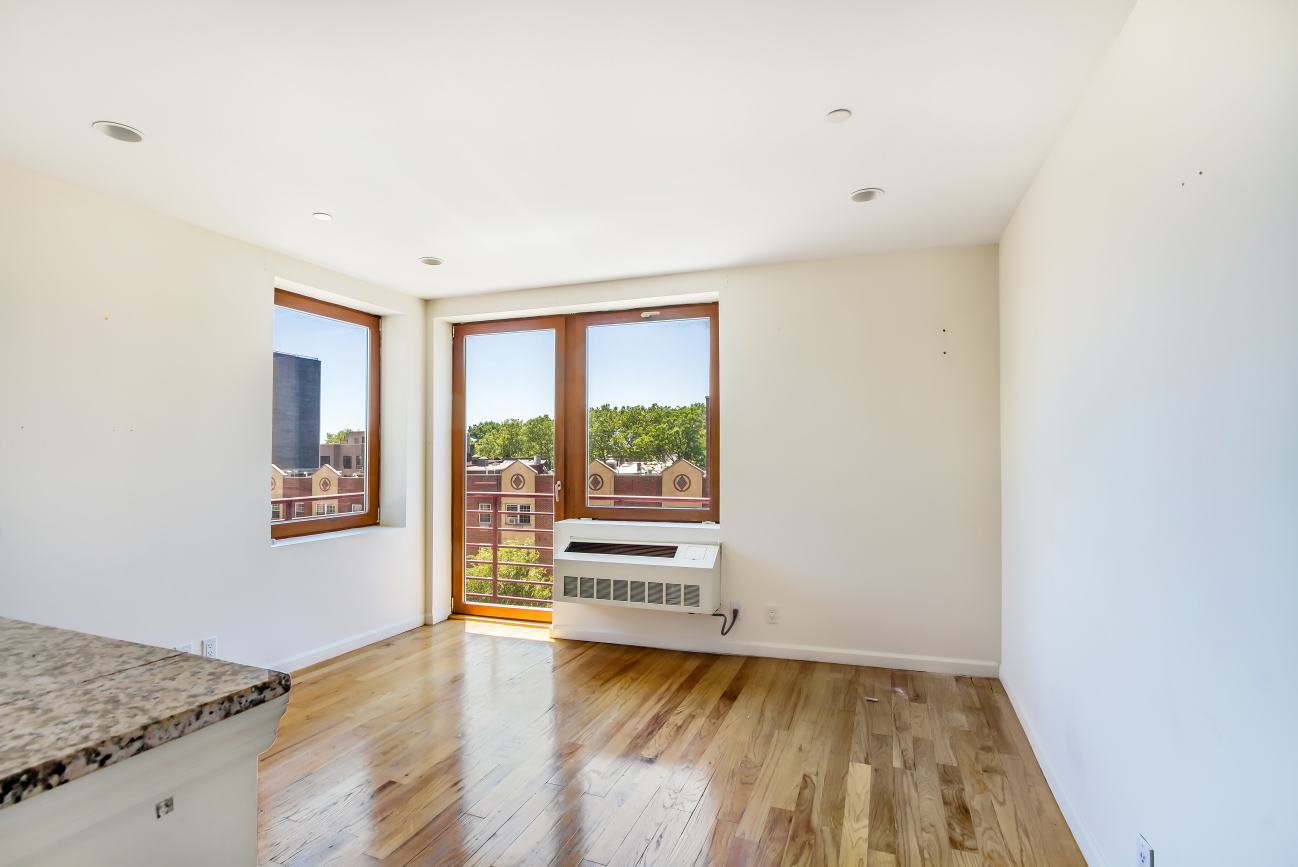 65 Maspeth Avenue, Unit 4C Brooklyn, NY 11211 - Photo 1 of 5