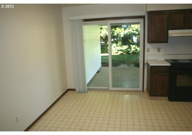 11325 Southwest Cardinal Terrace Beaverton, OR 97008 - Photo 15 of 16 Gallery Image 15