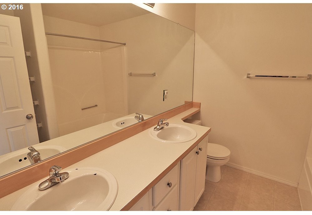 13810 Southwest Scholls Ferry Road, Unit 105 Beaverton, OR 97007 - Photo 18 of 22 Gallery Image 18