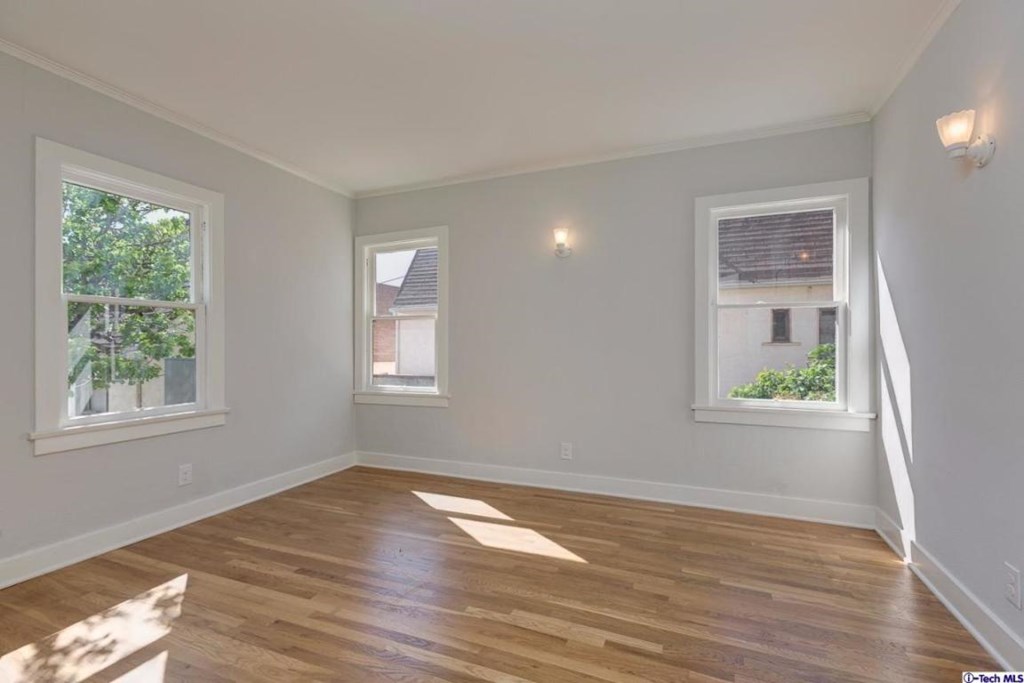 318 East Altadena Drive Altadena, CA 91001 - Photo 12 of 17 Additional Photo