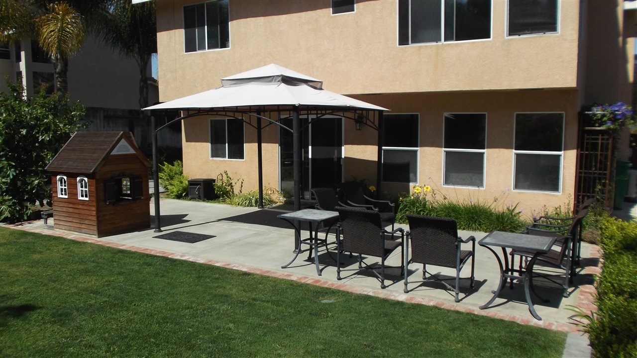 562 Fern Ridge Court Oceanside, CA 92058 - Photo 17 of 25 Gallery Image 17