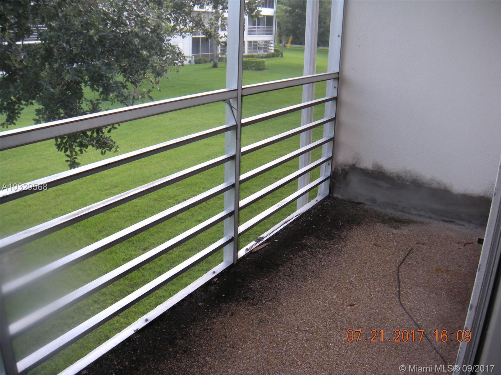 394 Mansfield I, Unit J394 Boca Raton, FL 33434 - Photo 11 of 11 Gallery Image 11