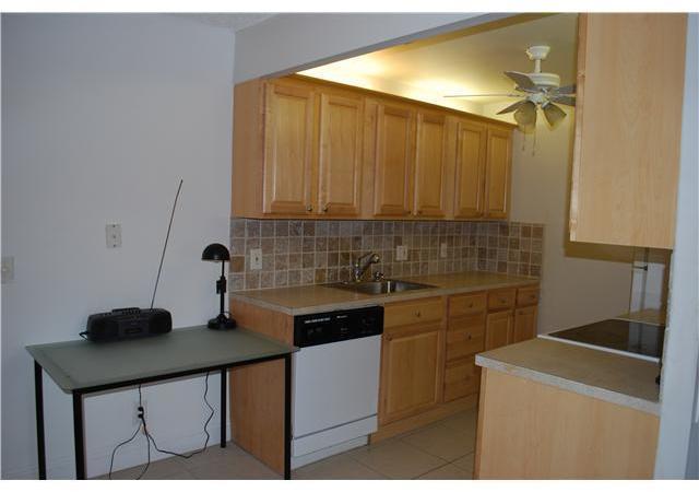1043 Rexford Drive, Unit 1043 Boca Raton, FL 33434 - Photo 7 of 18