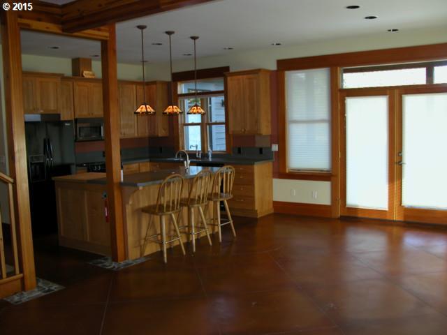 665 Parsons Road Hood River, OR 97031 - Photo 9 of 15 Gallery Image 9