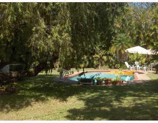 5831 Southwest 87th Street Miami, FL 33143 - Photo 4 of 6