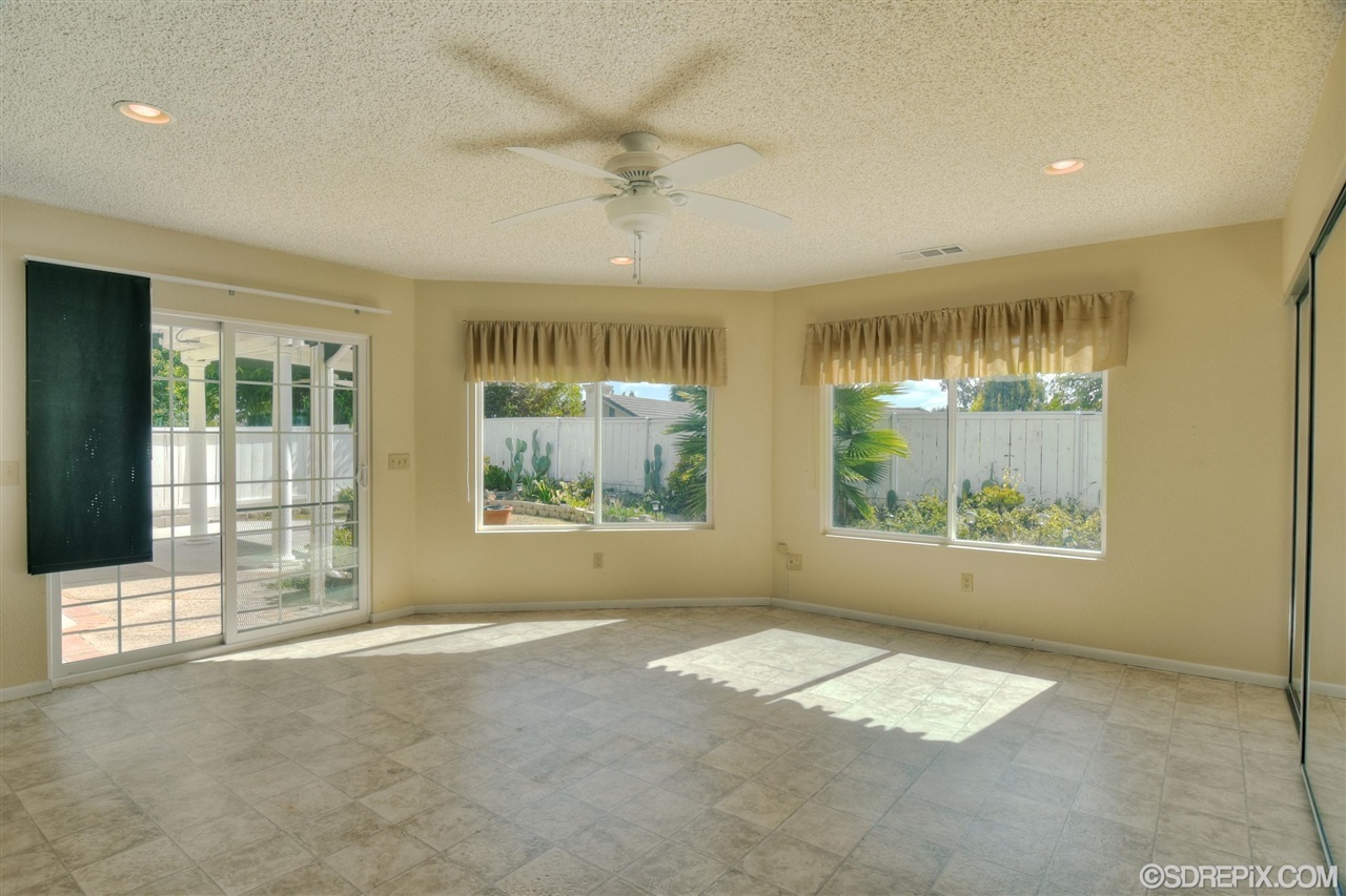 668 Rue Parc Chula Vista, CA 91913 - Photo 10 of 25 Gallery Image 10