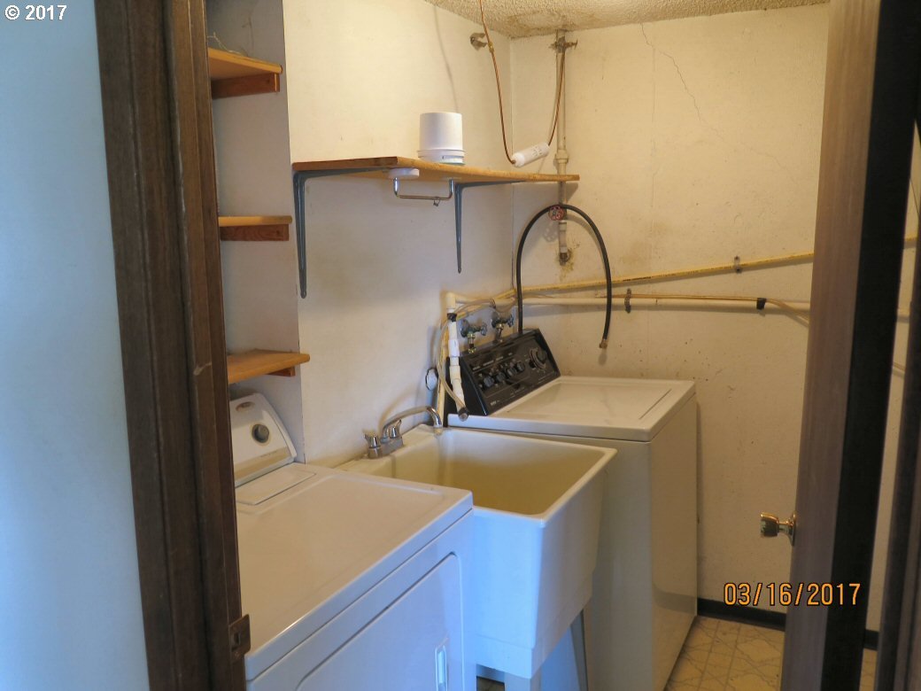 1201 Southwest 23rd Street Pendleton, OR 97801 - Photo 17 of 17