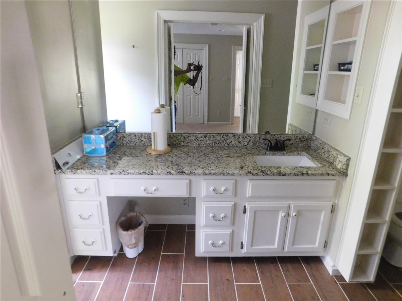 4382 Old Forest Road Memphis, TN 38125 - Photo 21 of 25 Gallery Image 21