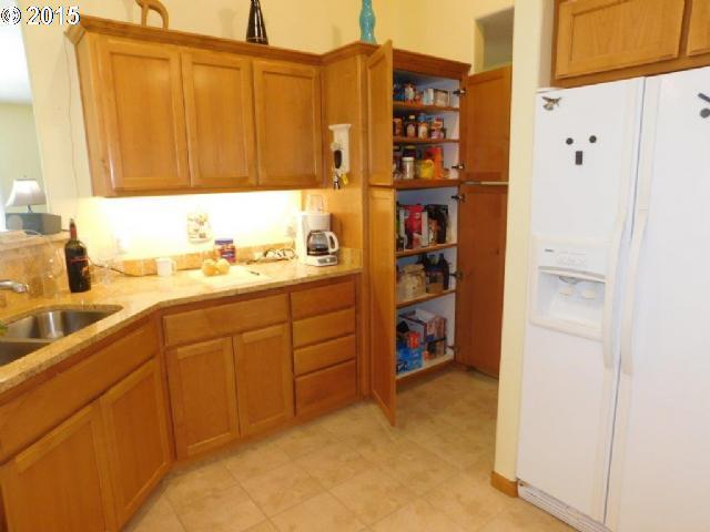 17193 Passley Road Brookings, OR 97415 - Photo 6 of 16