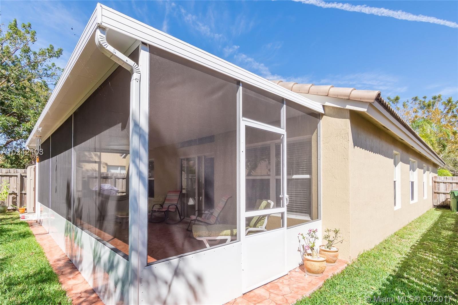 1940 Southeast 14th Court Homestead, FL 33035 - Photo 3 of 30