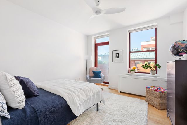 $2,175,000 | 60 Tiffany Place, Unit 3E/F | Columbia Street Waterfront