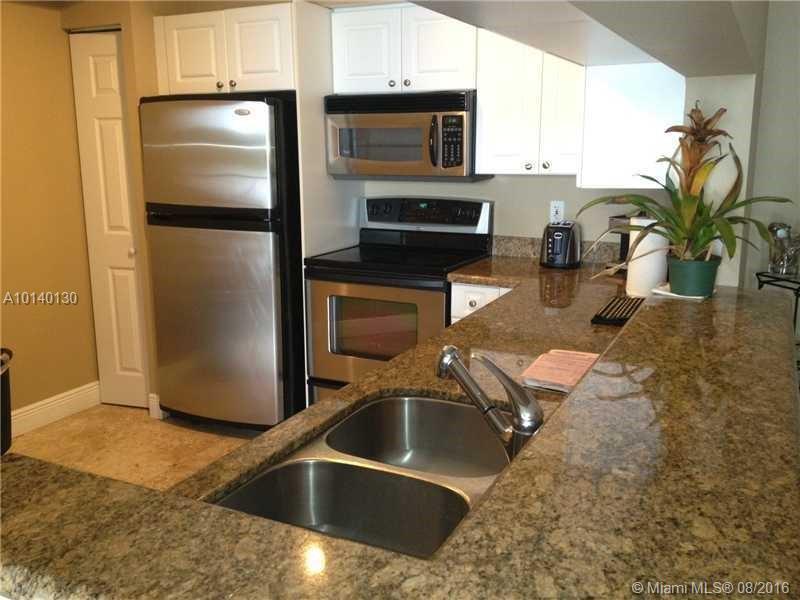17150 North Bay Road, Unit 2511 Sunny Isles Beach, FL 33160 - Photo 1 of 19