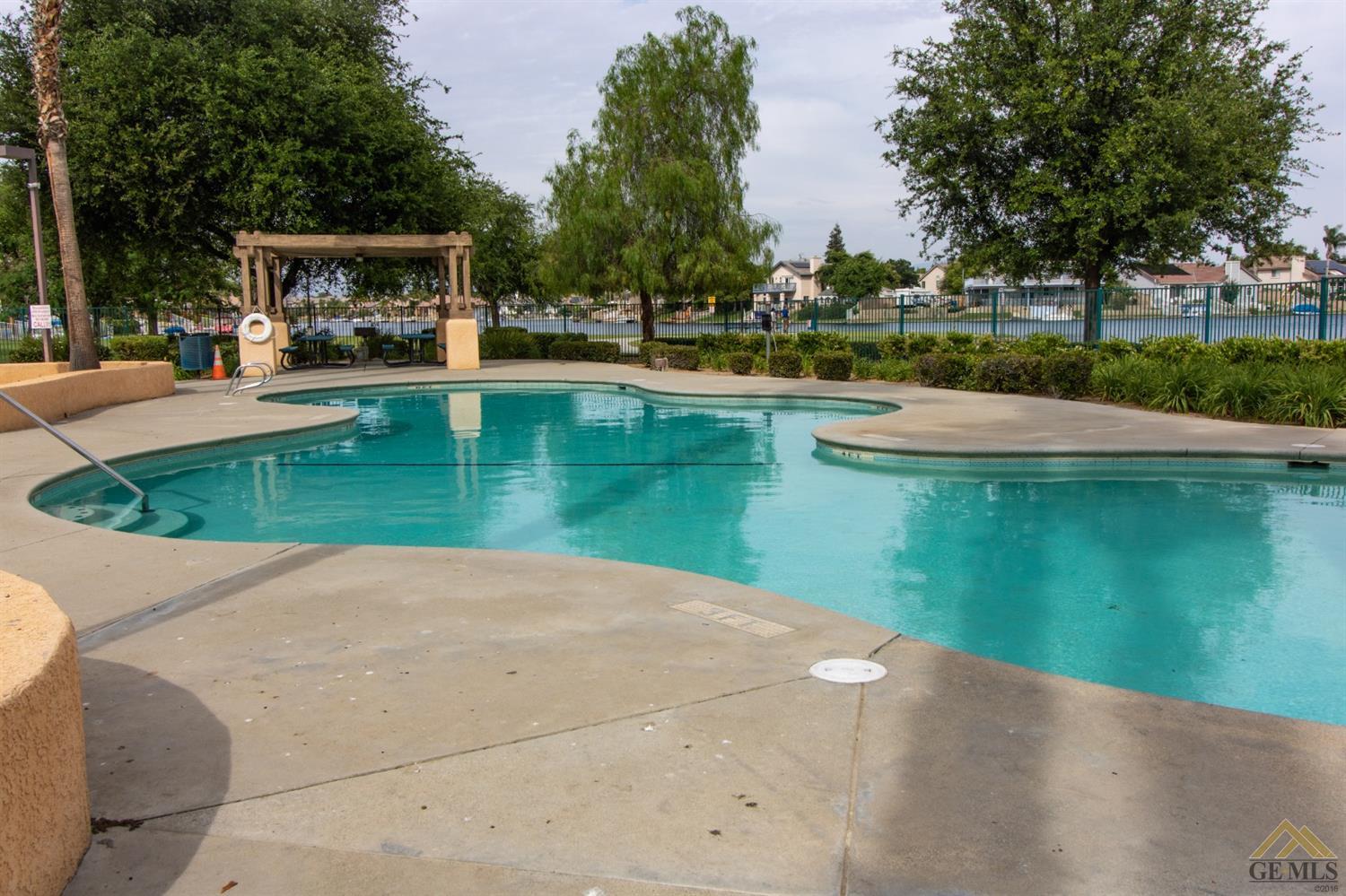 5218 Port Drive Bakersfield, CA 93312 - Photo 18 of 21