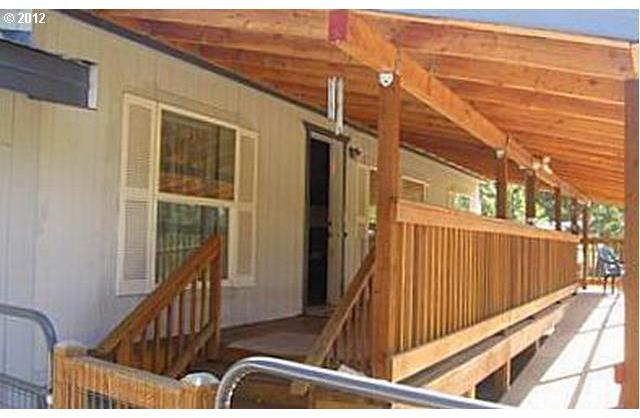 1623 Rector Road La Pine, OR 97739 - Photo 4 of 8