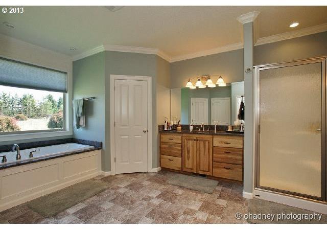 8100 Southeast Pleasant Home Road Gresham, OR 97080 - Photo 16 of 16