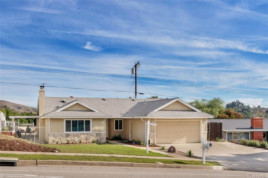 1290 Tamarack Avenue Brea, CA 92821 - Photo 1 of 38