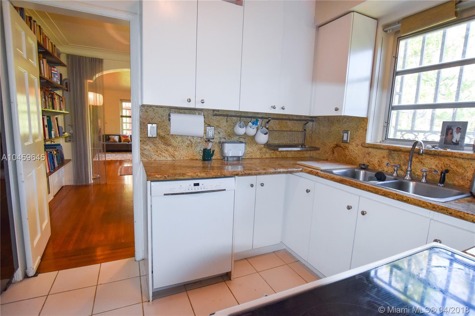 175 Southwest 25th Road Miami, FL 33129 - Photo 10 of 12