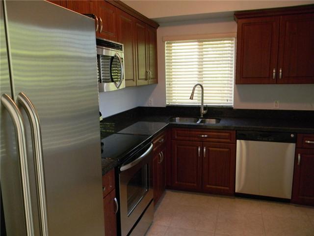345 Northeast 111th Street Miami, FL 33161 - Photo 4 of 13