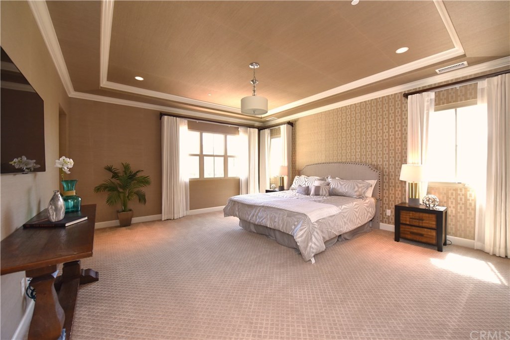 27 Statuary Irvine, CA 92620 - Photo 10 of 20