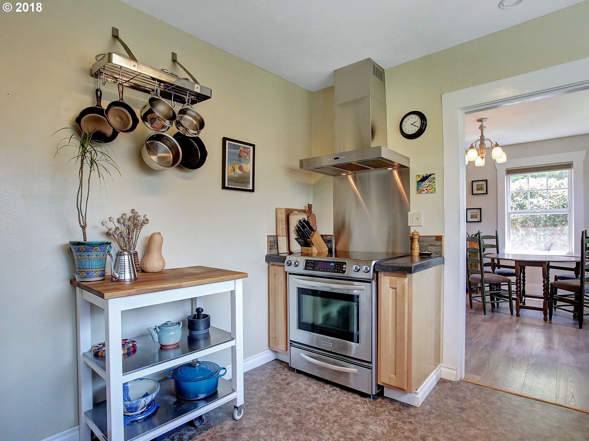 3137 Northeast Rosa Parks Way Portland, OR 97211 - Photo 12 of 29 Gallery Image 12