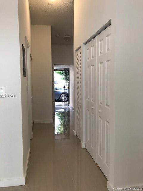 1820 West 58th Street, Unit 251 Hialeah, FL 33012 - Photo 5 of 30