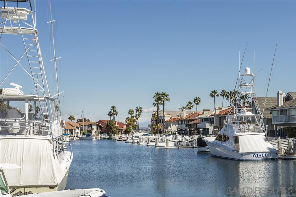 12 Buccaneer Way Coronado, CA 92118 - Photo 2 of 23