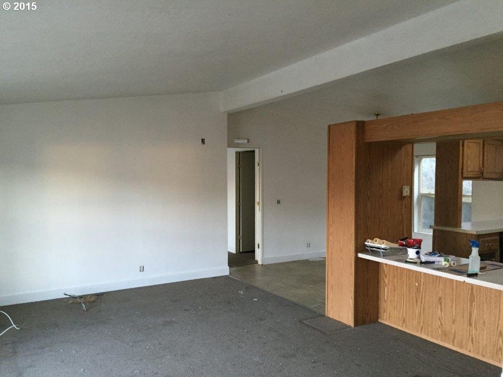 1204 3rd Avenue Mosier, OR 97040 - Photo 6 of 18 Gallery Image 6