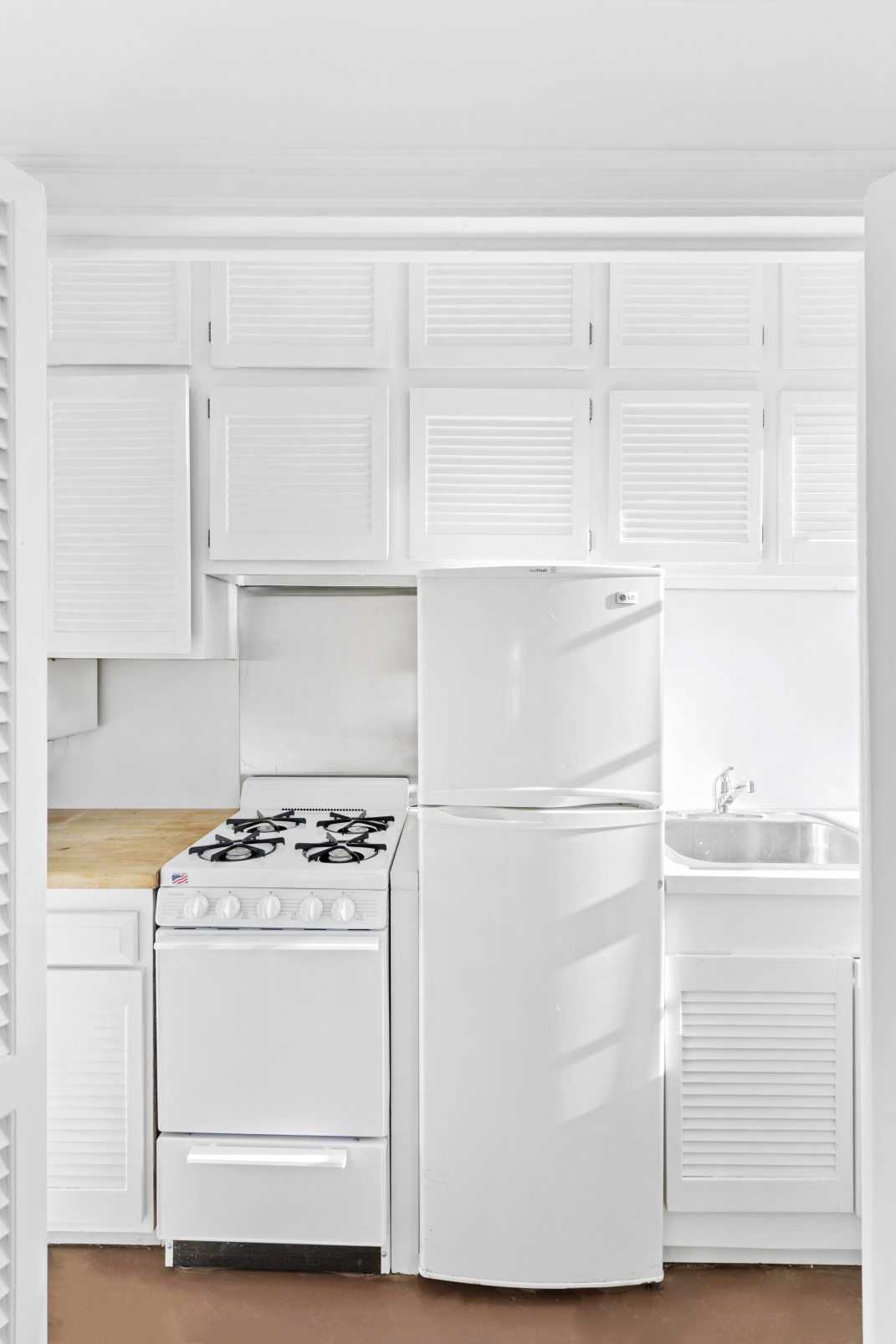 211 East 35th Street, Unit 8A Manhattan, NY 10016 - Photo 5 of 9