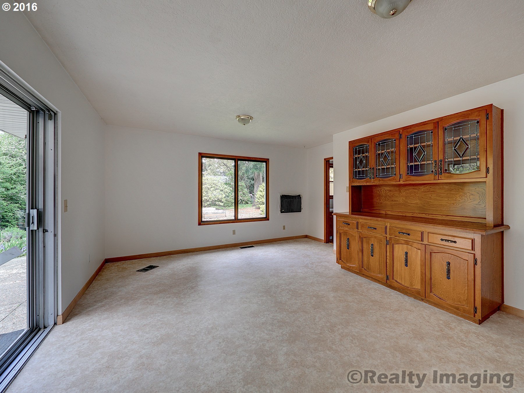 4707 Southwest Pendleton Street Portland, OR 97221 - Photo 7 of 18 Gallery Image 7