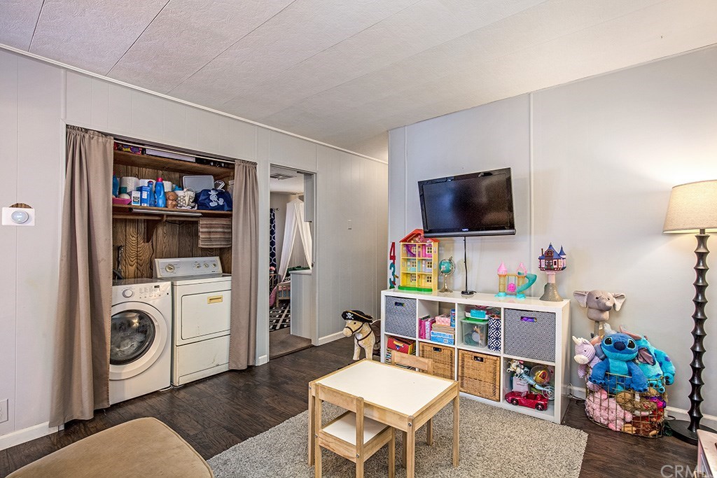 1630 Barranca Avenue, Unit 113 Glendora, CA 91740 - Photo 10 of 33