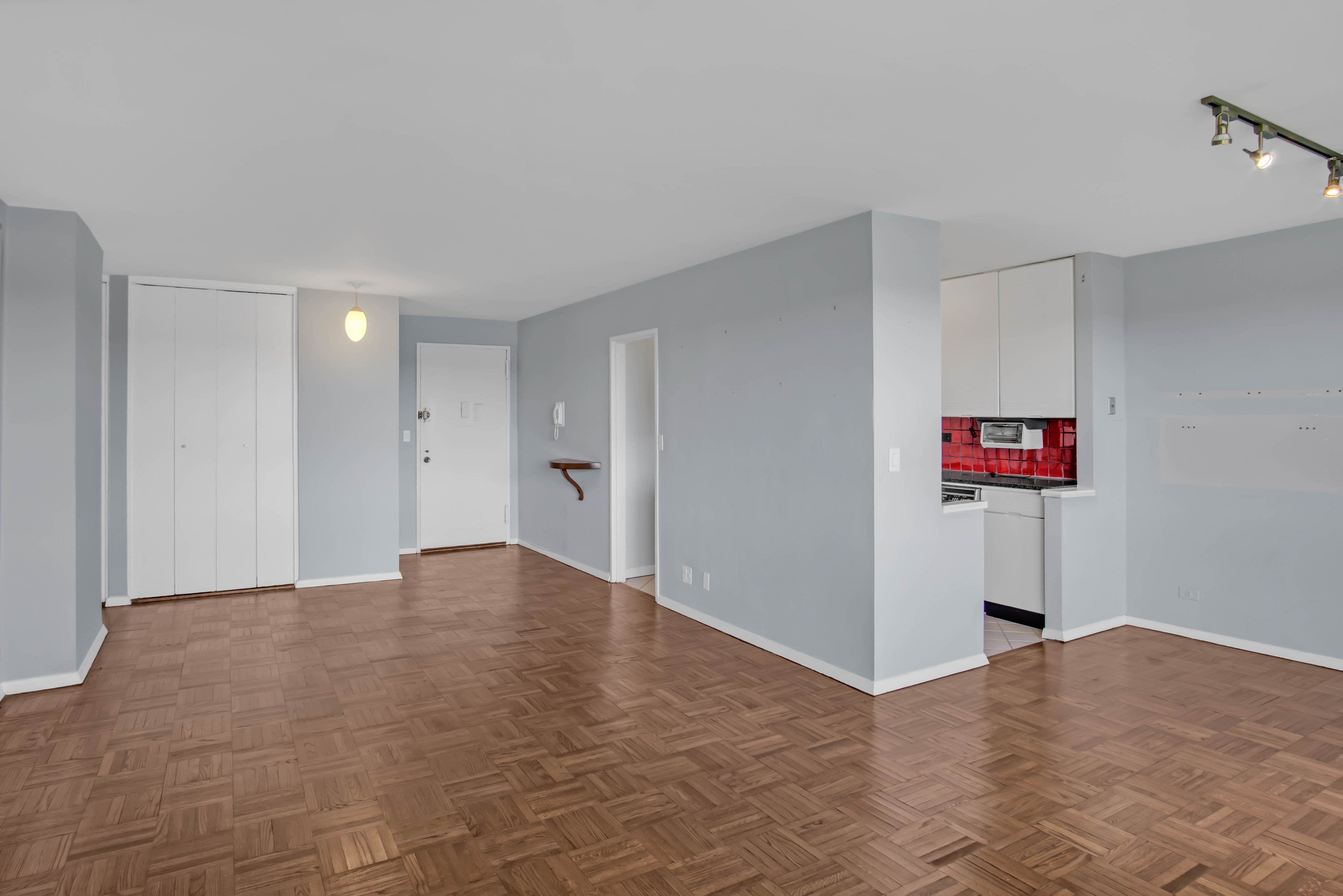 3671 Hudson Manor Terrace, Unit 10B Bronx, NY 10463 - Photo 3 of 17