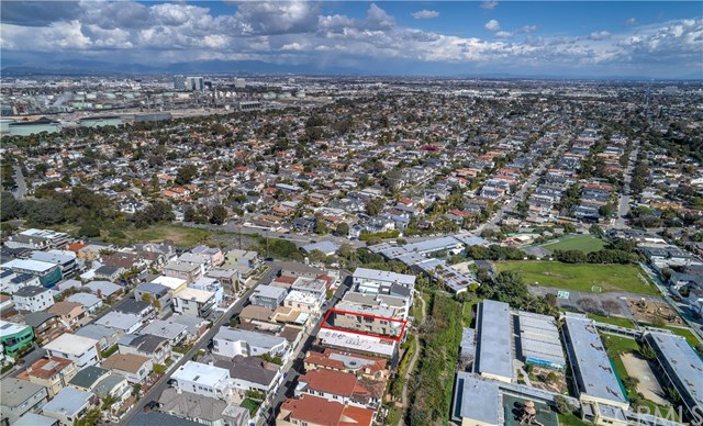 461 26th Street Manhattan Beach, CA 90266 - Photo 12 of 14