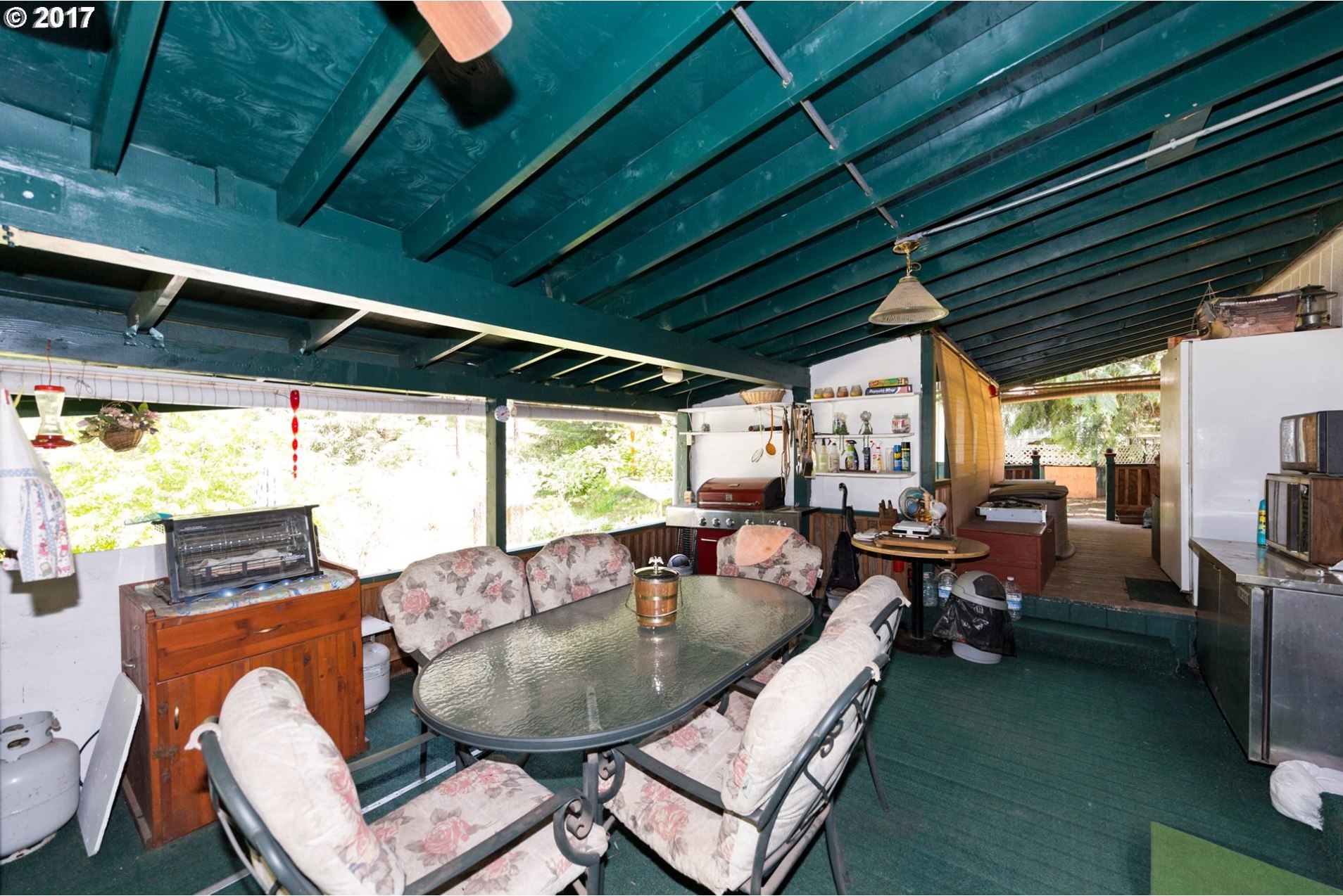 2370 Carroll Road Mosier, OR 97040 - Photo 16 of 23 Gallery Image 16