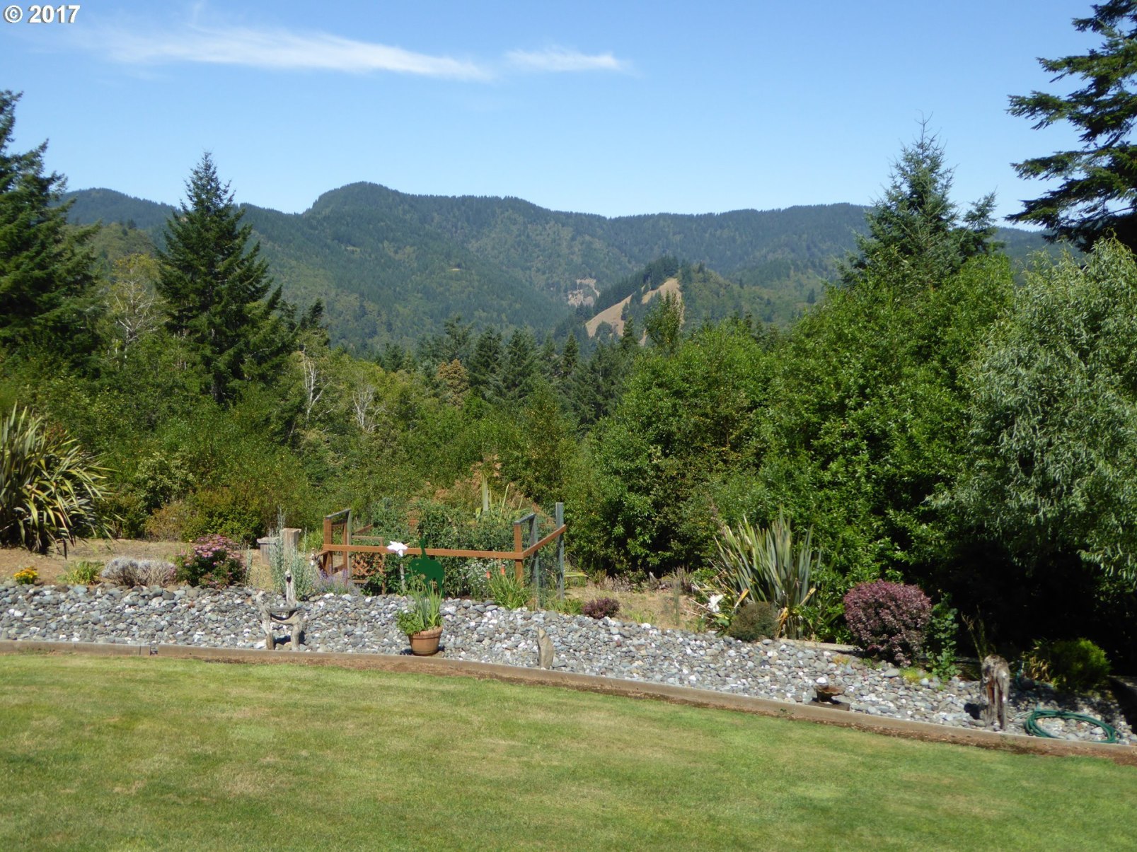 97332 Homestead Way Gold Beach, OR 97444 - Photo 3 of 32 Gallery Image 3