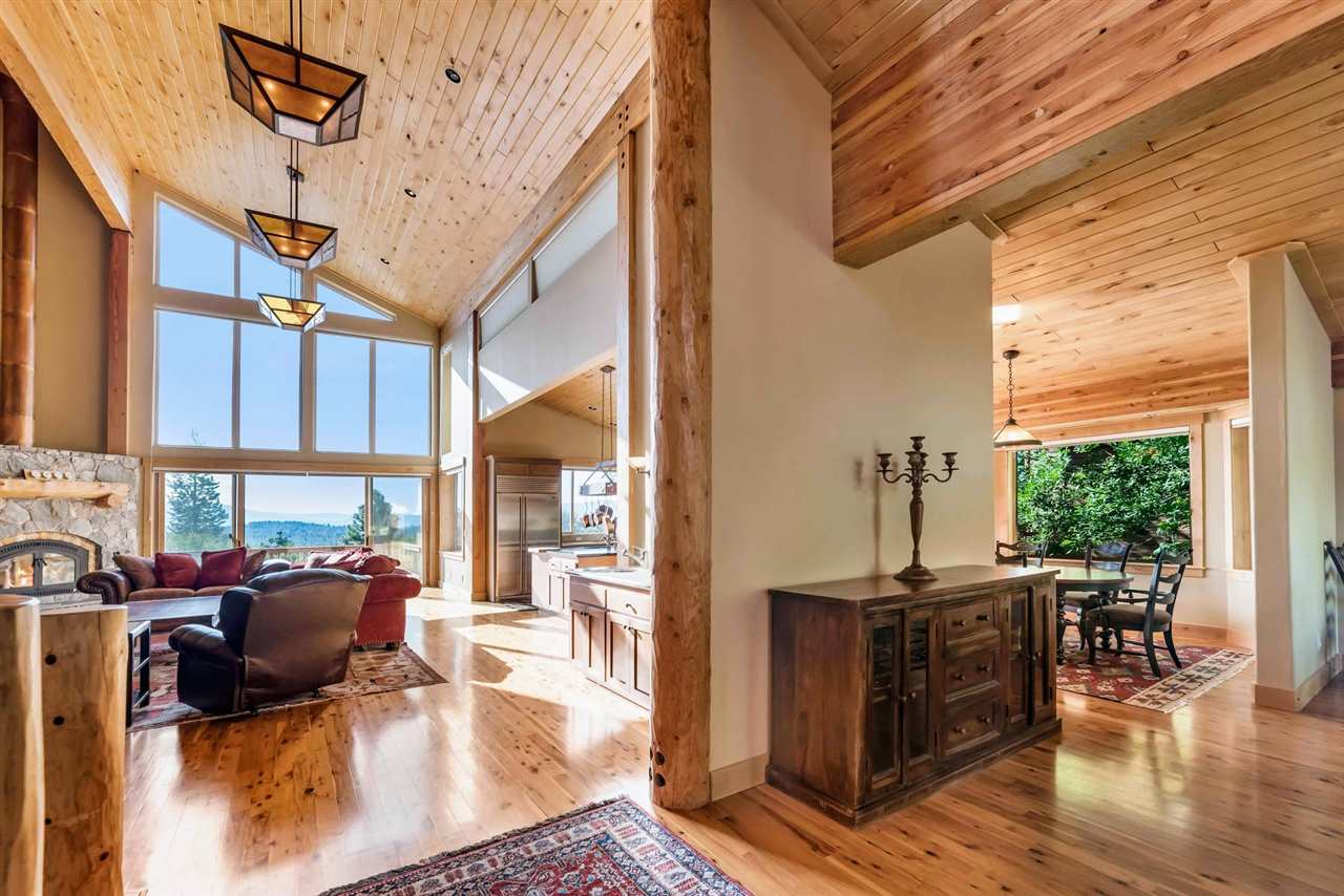 12707 Parsenn Road Truckee, CA 96161 - Photo 4 of 21