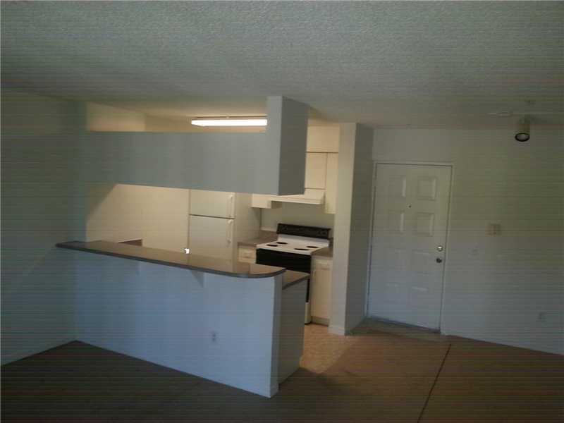 470 South Park Road, Unit 305 Hollywood, FL 33021 - Photo 3 of 14 Gallery Image 3