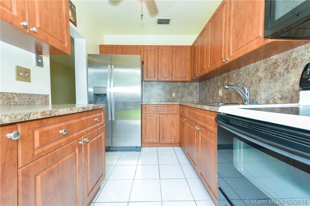 430 Flagami Boulevard Miami, FL 33144 - Photo 5 of 13