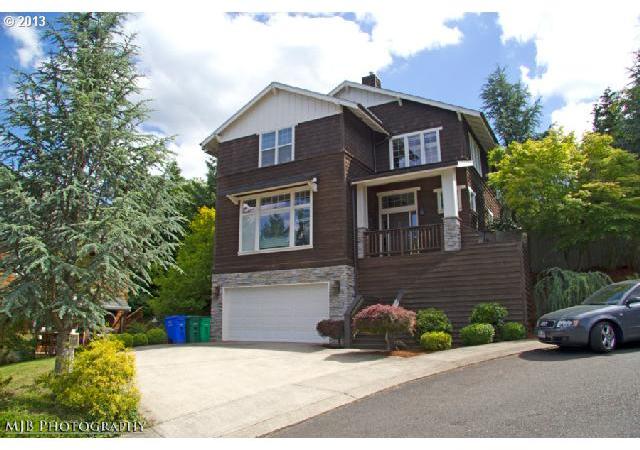 3048 Southwest Collins Court Portland, OR 97219 - Photo 1 of 16 Gallery Image 1