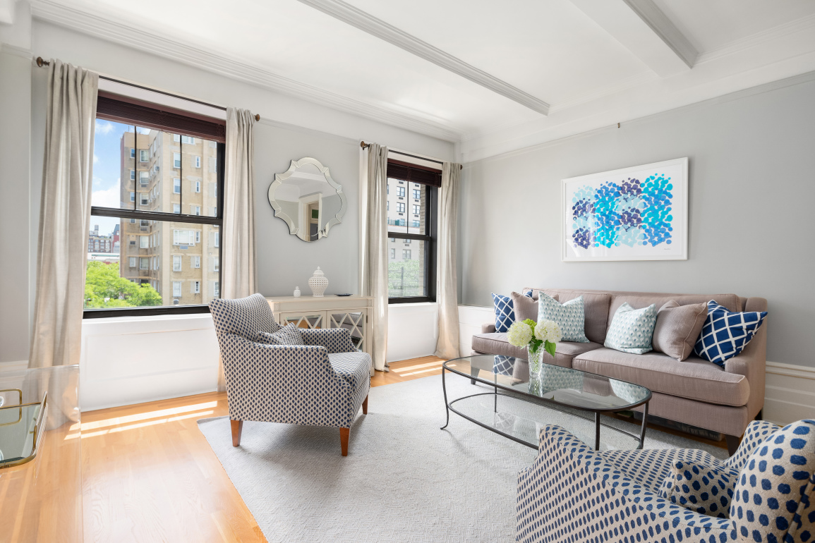 35 West 82nd Street, Unit 8A Manhattan, NY 10024 - Photo 1 of 15