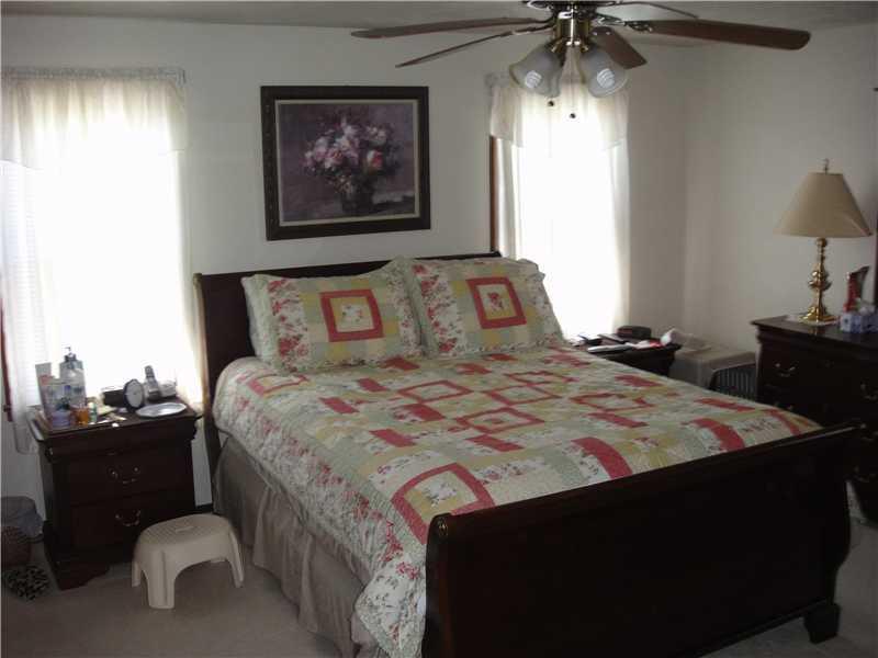 122 Laurel Way Spring Church, PA 15686 - Photo 10 of 20