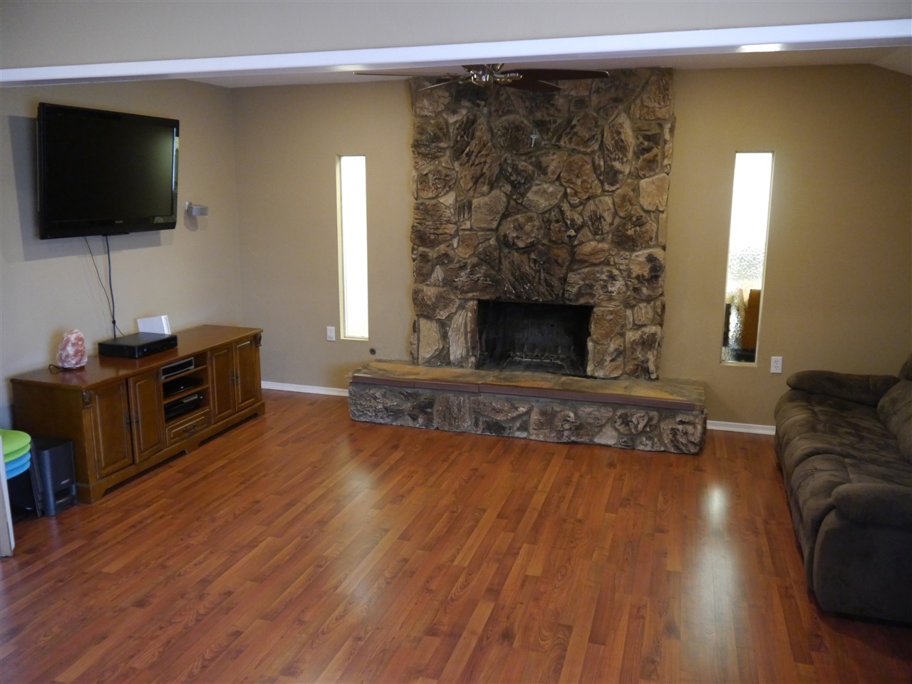 3055 Murray Ridge Road San Diego, CA 92123 - Photo 5 of 25