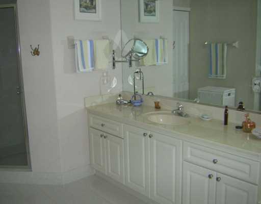 1738 Egret Road Homestead, FL 33035 - Photo 11 of 14 Gallery Image 11