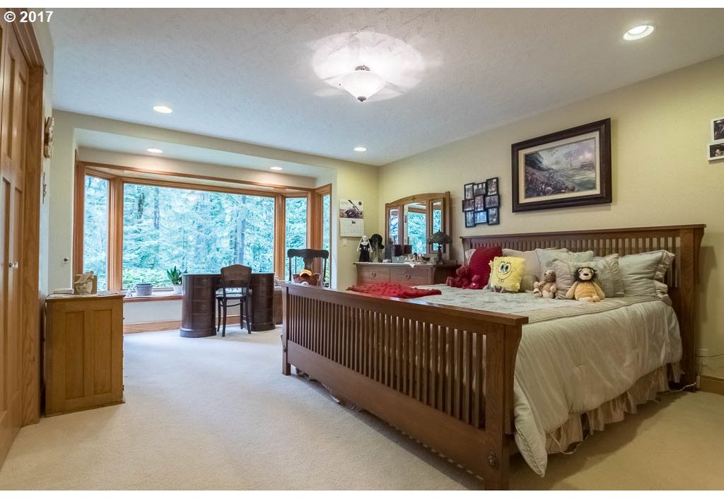 15451 Quall Road Northeast Silverton, OR 97381 - Photo 17 of 32 Gallery Image 17