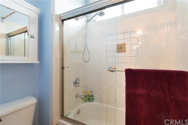 32 Silveroak Irvine, CA 92620 - Photo 22 of 38