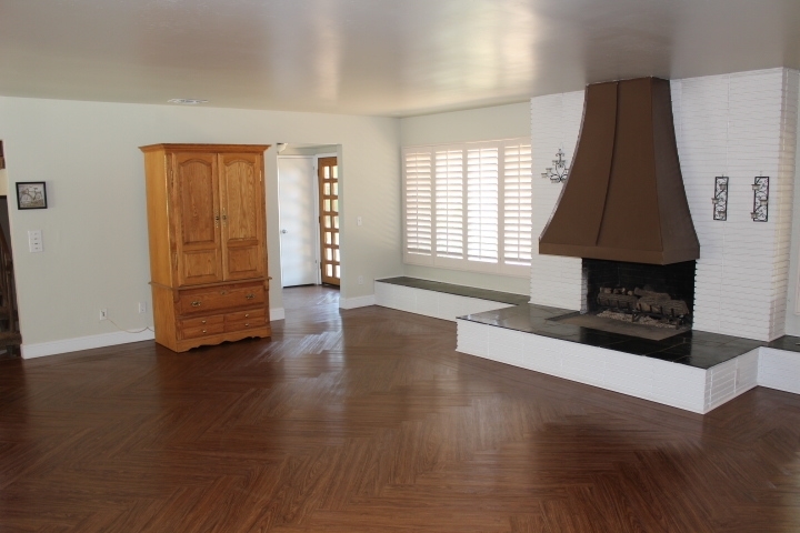 2304 La Cresta Road El Cajon, CA 92021 - Photo 4 of 25