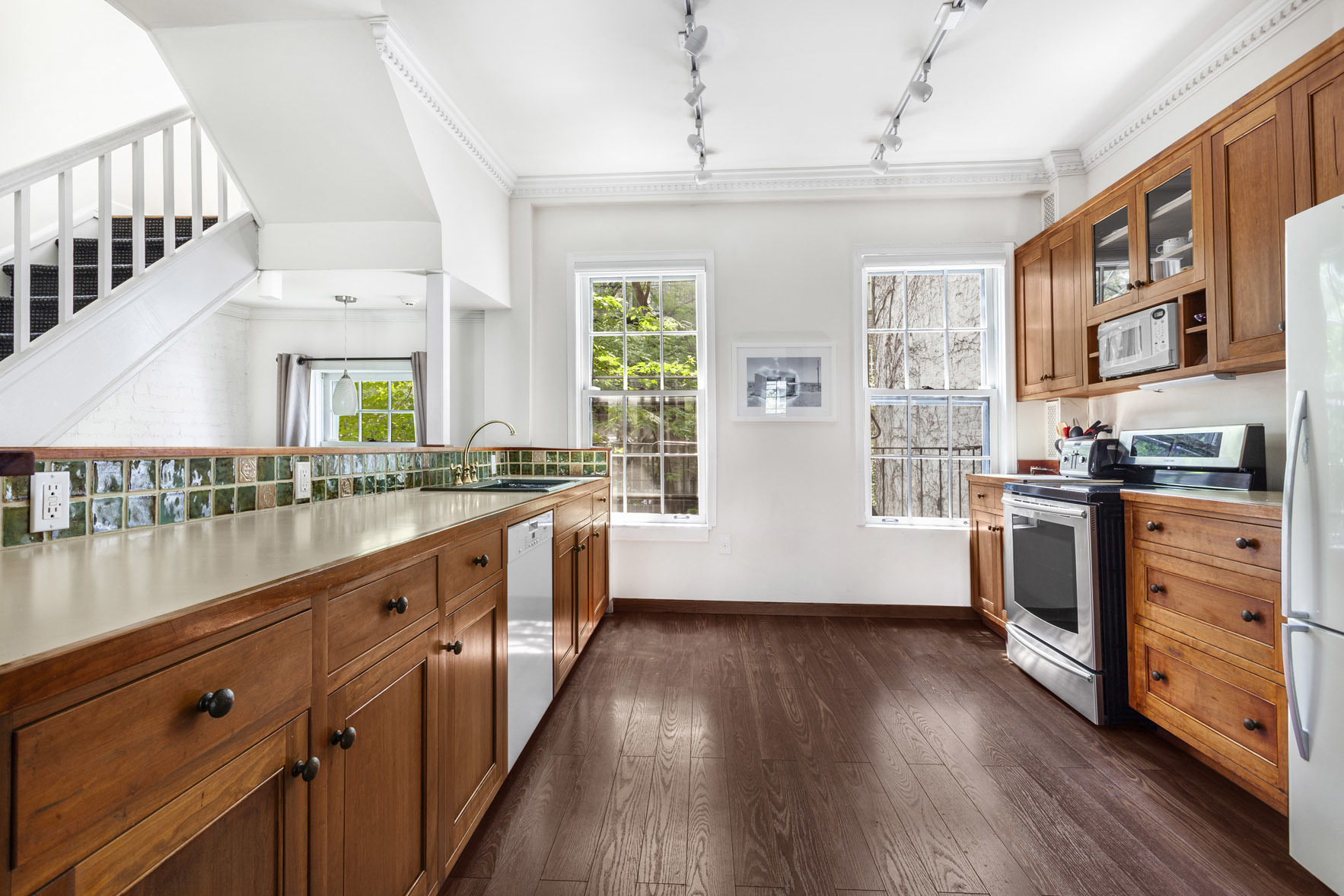 346 West 15th Street Manhattan, NY 10011 - Photo 12 of 16